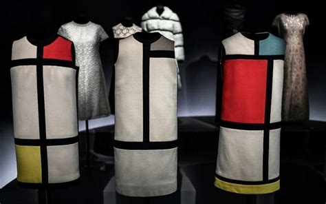 robe yves saint laurent peintre